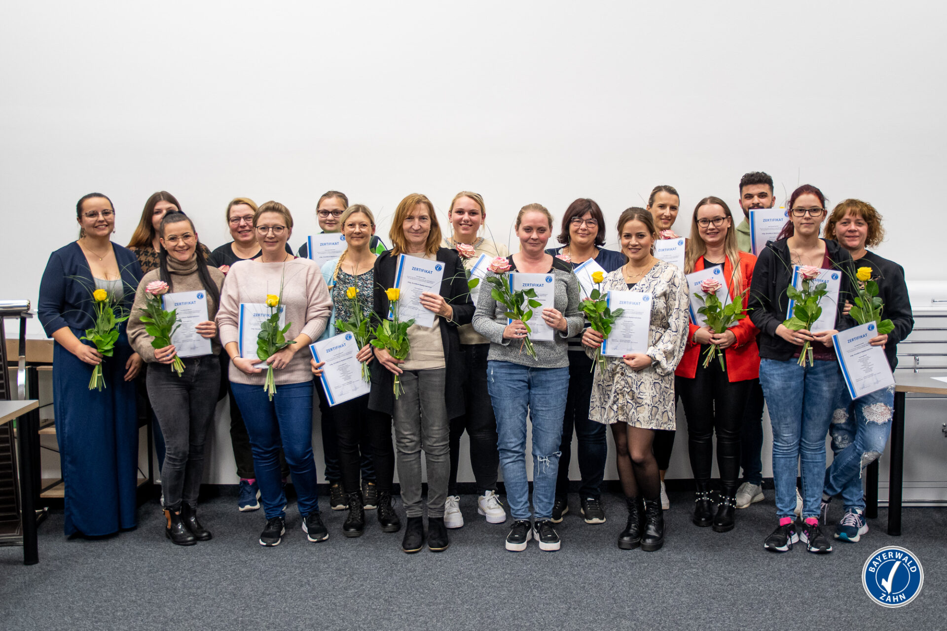 Gruppenfoto der Prüfungsteilnehmer