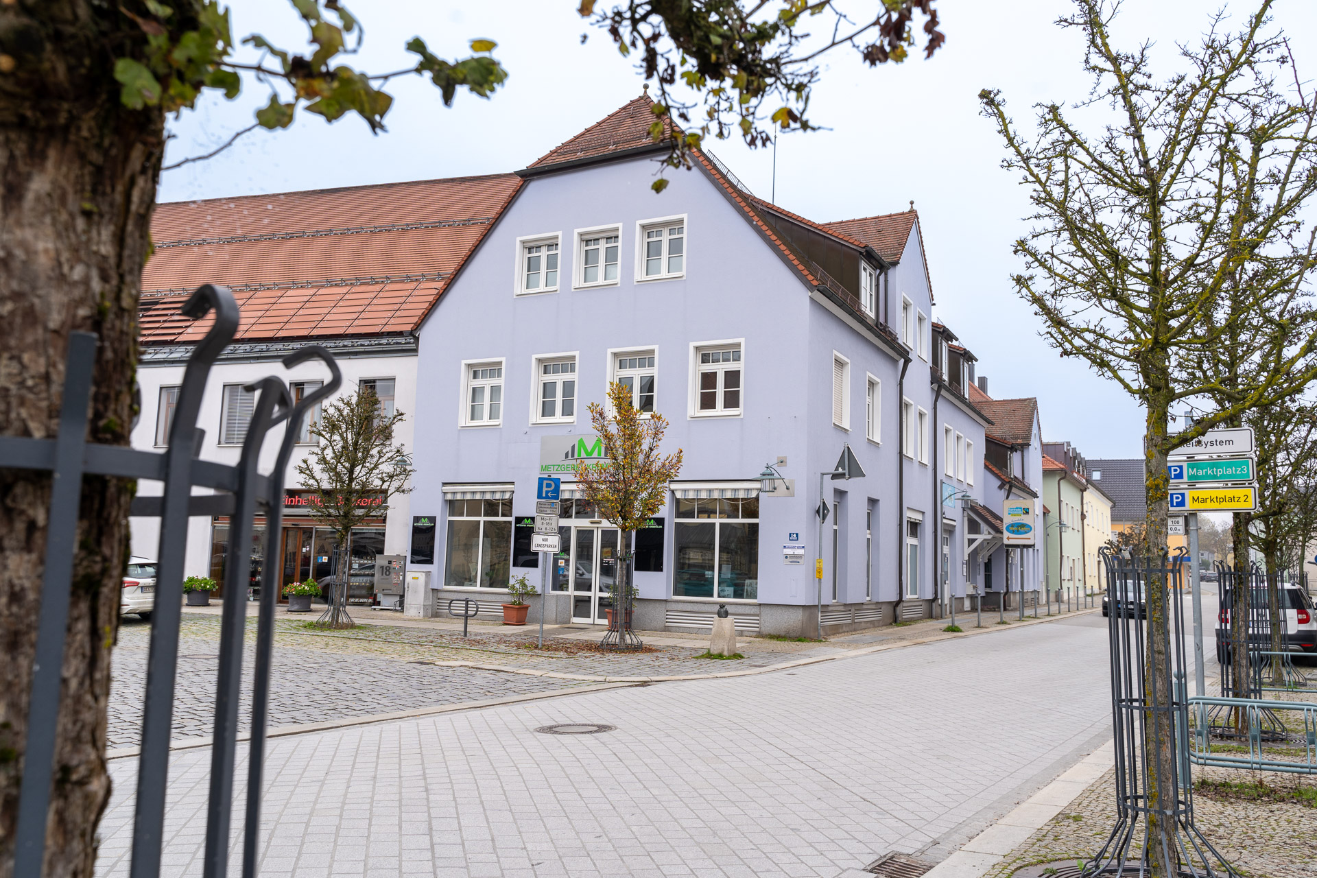 Gebäudefoto der Zahnarztpraxis Hengersberg