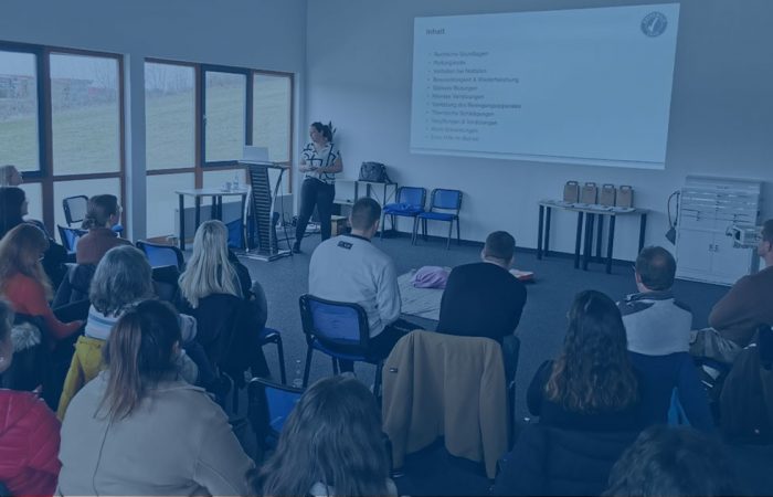 Bayerwaldzahn-Mitarbeitende profitieren von Unterweisung zu Arbeitssicherheit, Brandschutz und Erste Hilfe